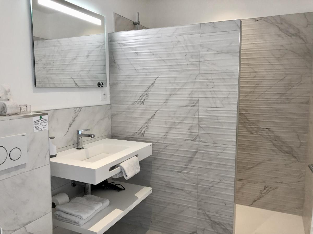 Hotelya - Lille Villeneuve D'Ascq 外观 照片