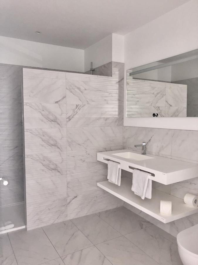 Hotelya - Lille Villeneuve D'Ascq 外观 照片